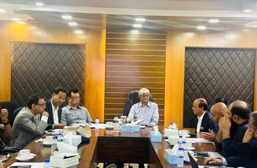 Edible oil traders and sugar refiners was held Exchange meeting with Trade Adviser