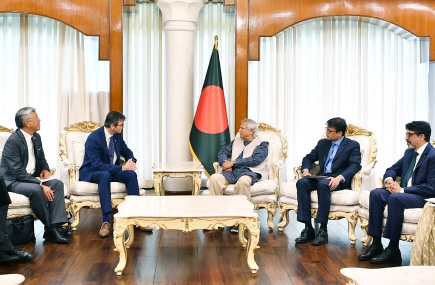 Chief Adviser seeks US support in Bangladesh rebuilding