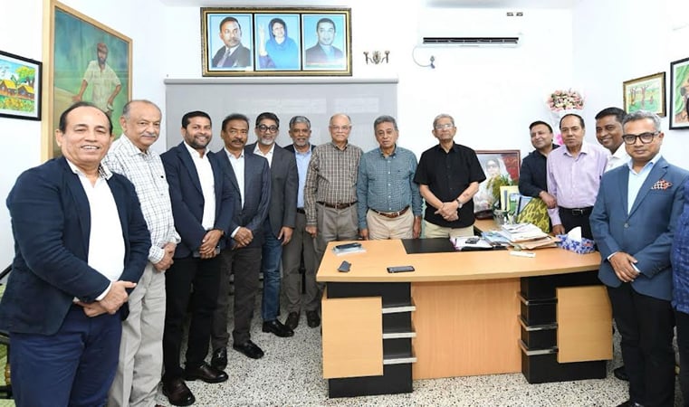 BGMEA leaders meet Mirza Fakhrul