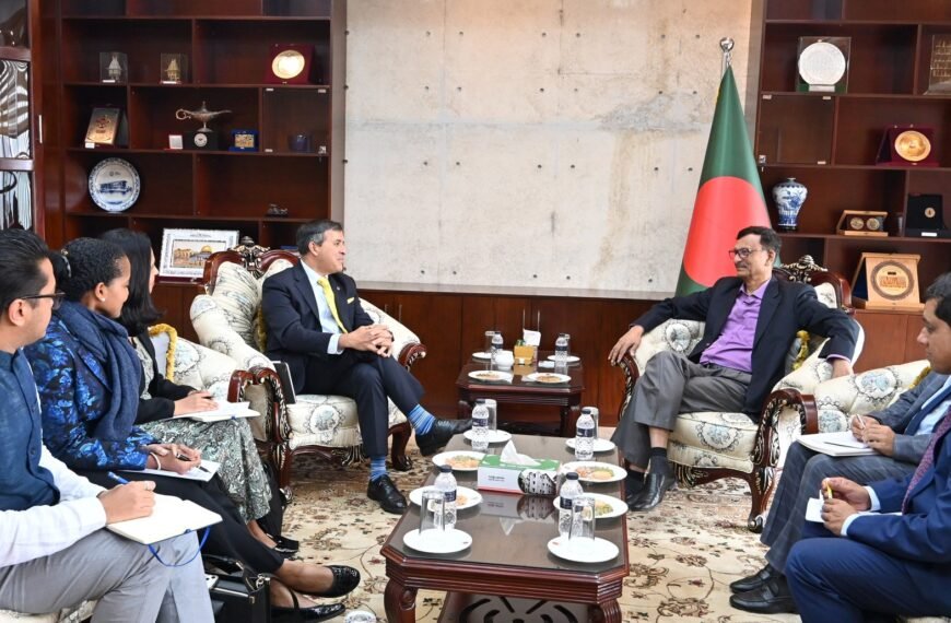 Commonwealth Delegation Led by ASG Franceschi Commends Praises Bangladesh’s Reforms During Dhaka Visit