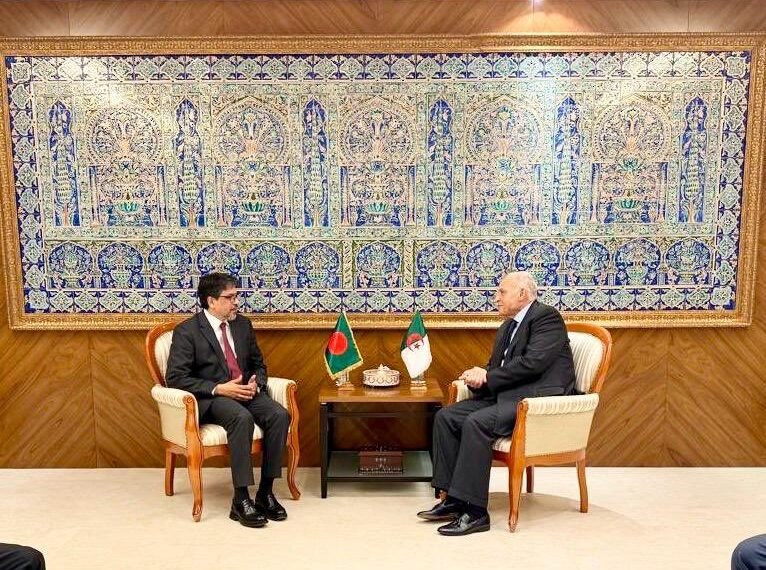 Bangladesh and Algeria Foreign Ministers Hold Courtesy Meeting: Discuss Bilateral Cooperation and Rohingya Crisis