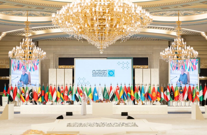 Mustafa Sarwar Farooqui emphasizes cultural…