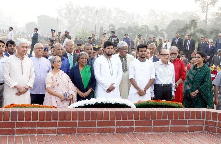 Advisors pay tribute to the martyrs of the Liberation War at the National Memorial on the occasion of Independence Day