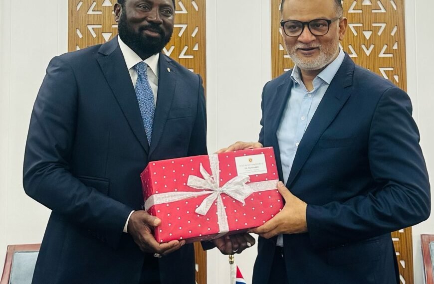 Gambian Foreign Minister pays courtesy…