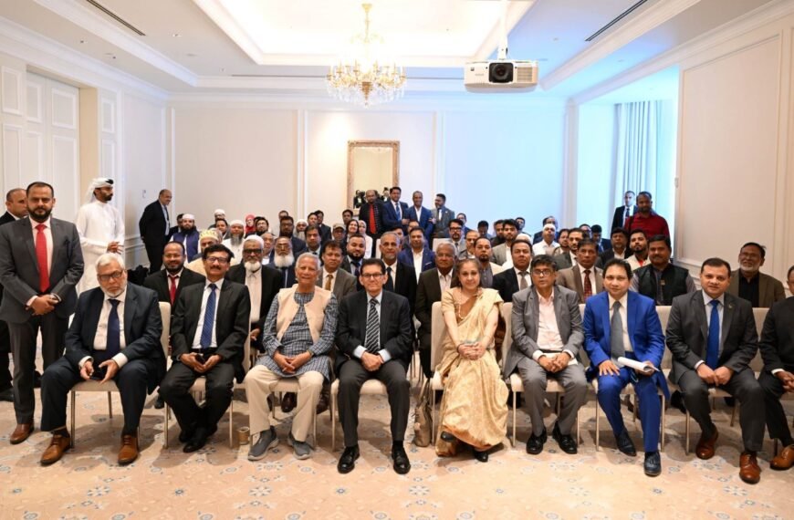 Chief Adviser Engages with Bangladeshi Expatriate Community in Qatar
