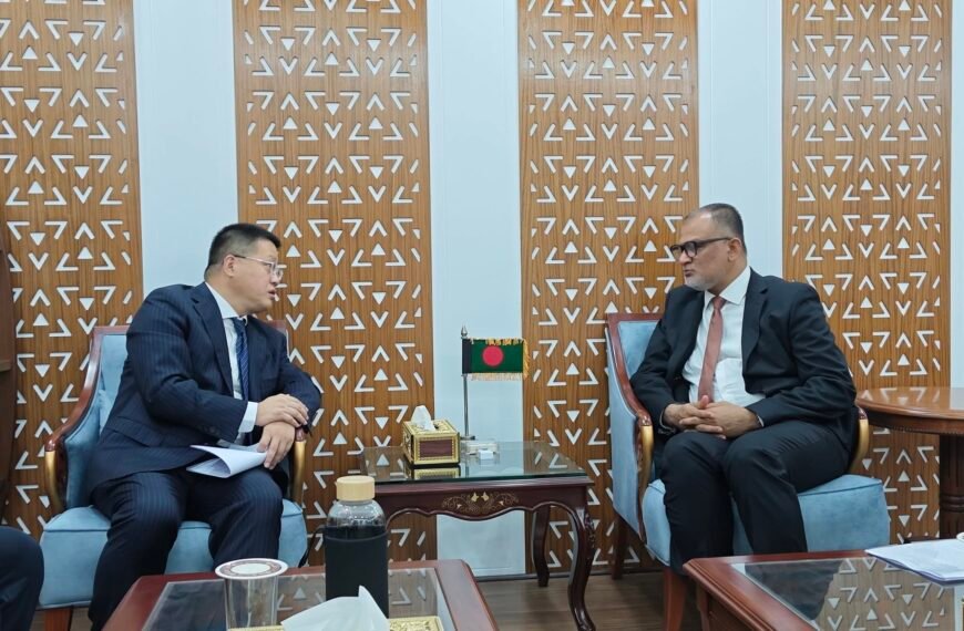 Chinese Ambassador meets Trade Adviser to strengthen Bangladesh-China trade cooperation