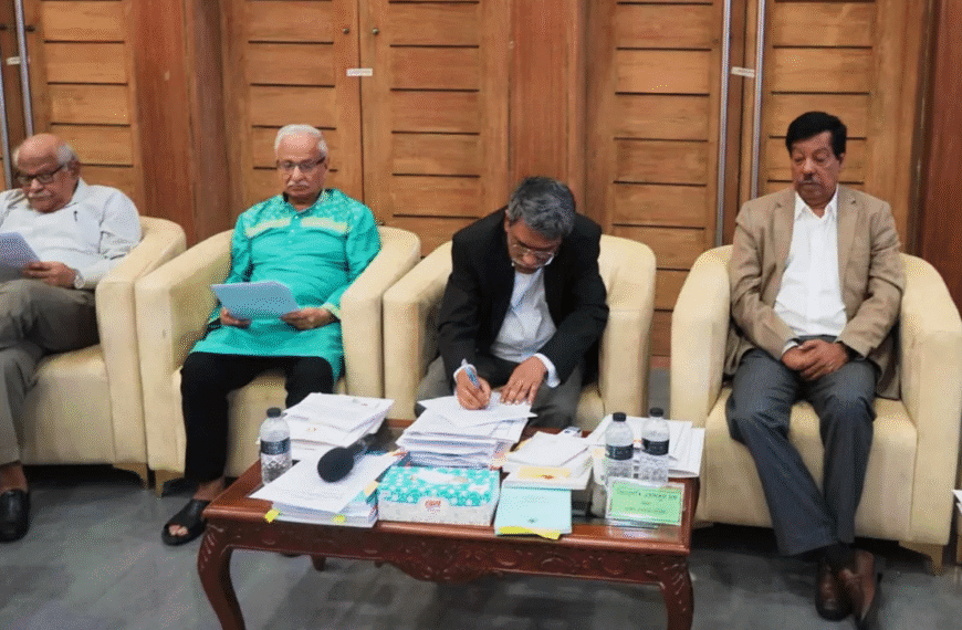 30 political parties sign Consensus…
