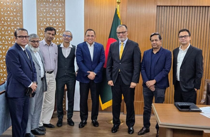 Government will provide all kinds of support to develop semiconductor industry in Bangladesh: Commerce Advisor