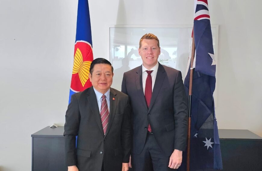 ASEAN Secretary-General Meets South Australian Minister to Boost Economic Cooperation