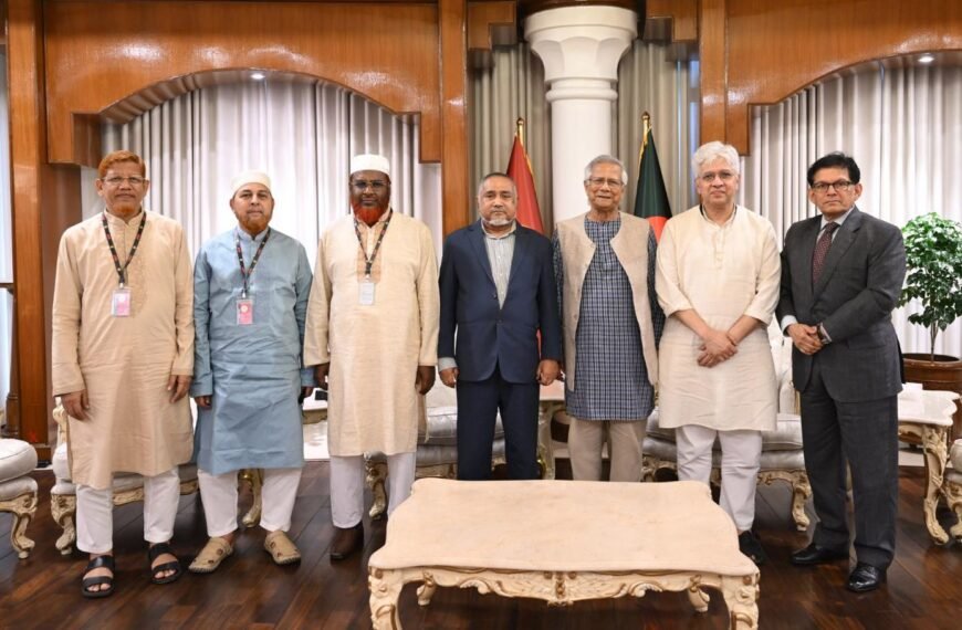 Jamaat-e-Islami leaders meets Chief Adviser