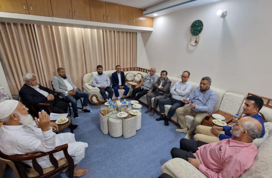 Industrialists’ representatives pay courtesy call on Jamaat Ameer