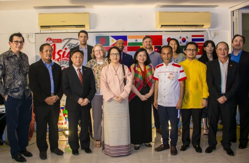 Philippine Embassy in Dhaka hosts networking dinner in collaboration with celebrity chef Tommy Mea