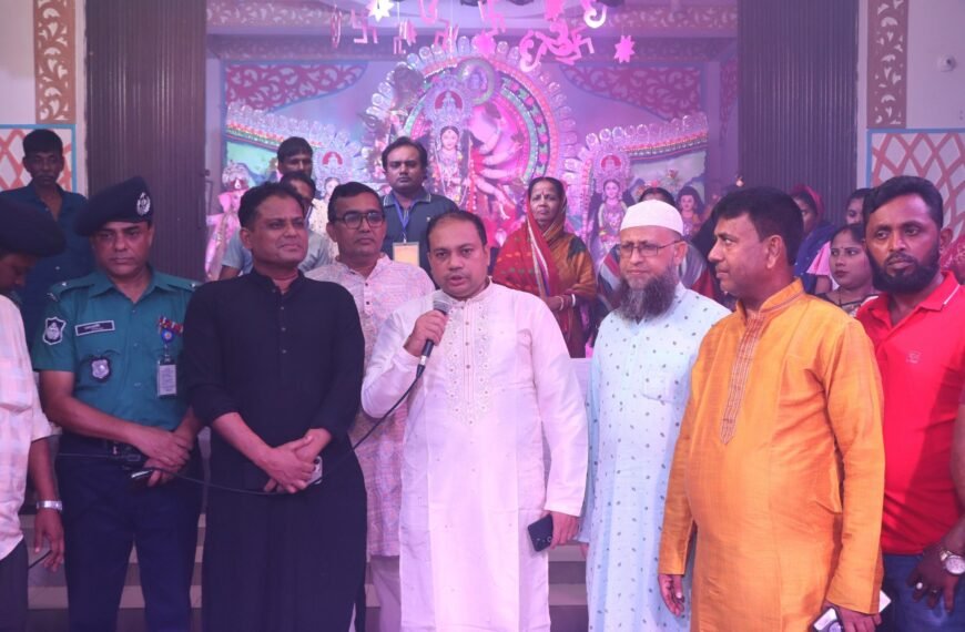 Acting GMP Police Commissioner Mohammad Jahidul Hasan visited the puja mandap in Gazipur