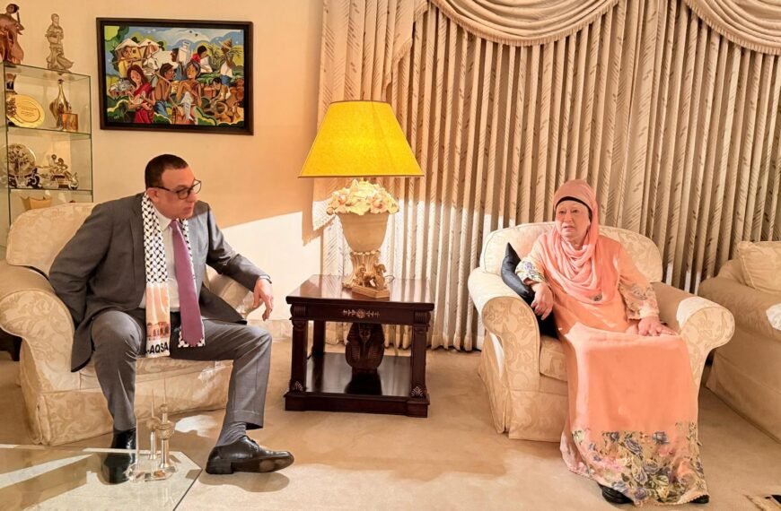 Palestinian Ambassador Pays Courtesy Call…