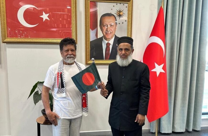 Bangladesh Consul General welcomes Shahidul Alam to Turkey