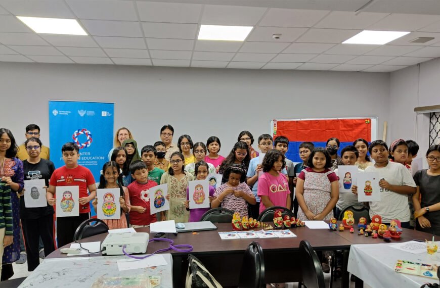 Master Class on Painting Matryoshka Dolls for Children