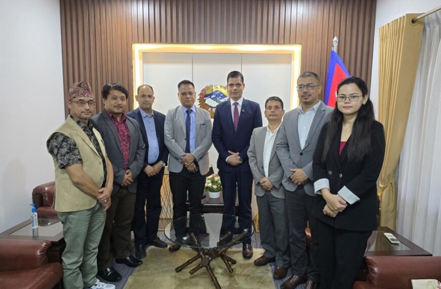 Nepalese Ambassador Ghanshyam Bhandari welcomes Nepali academicians in Dhaka