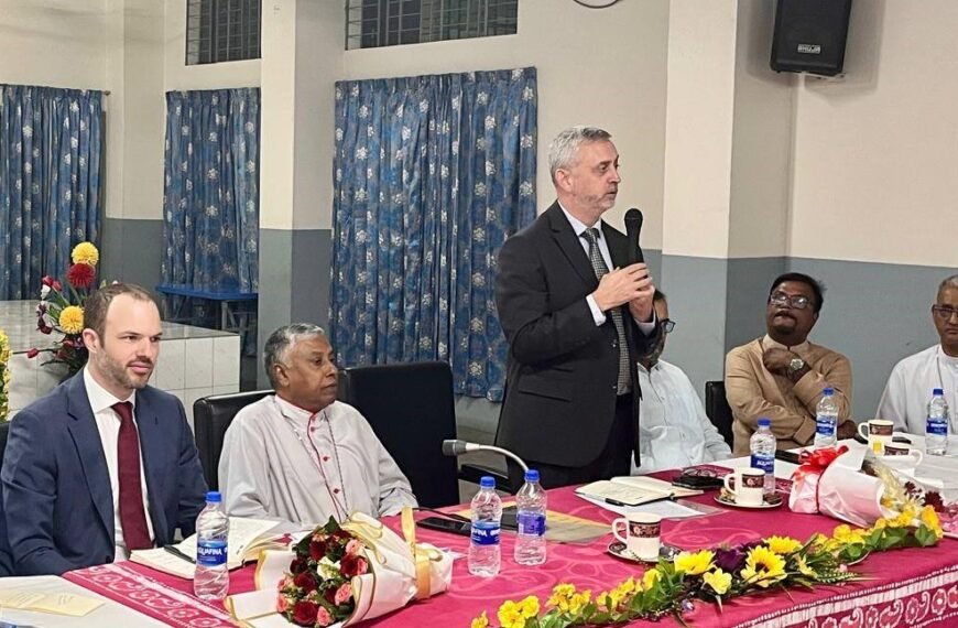 EU Ambassador Michael Miller meets…