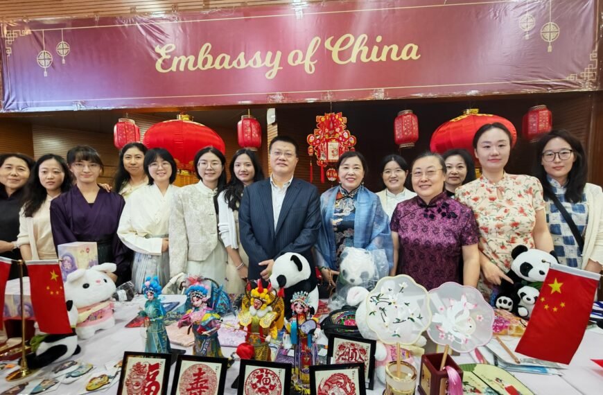 Chinese Embassy presents colorful display…