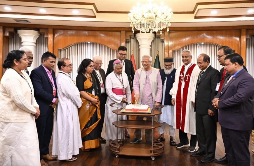 Chief Advisor exchanges greetings with&hellip;