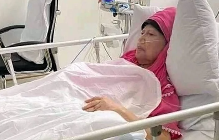 US expert doctor Richard Billy arrives for advanced medical assistance for Khaleda Zia