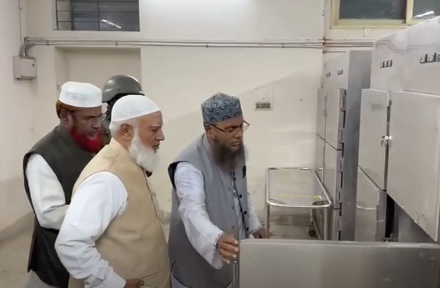 Jamaat Ameer Dr. Shafiqur Rahman returned to the airport to see the body of Shaheed Osman Hadi after cutting short his London visit