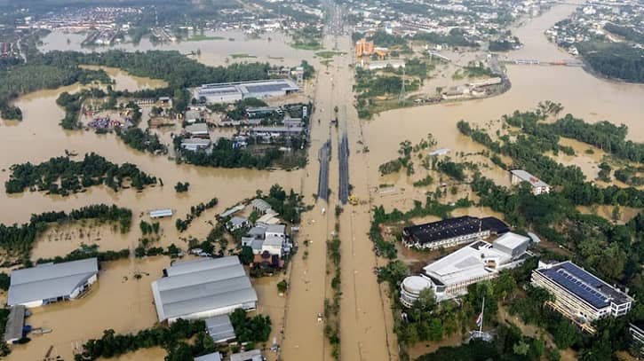 Bangladesh sends emergency relief supplies…