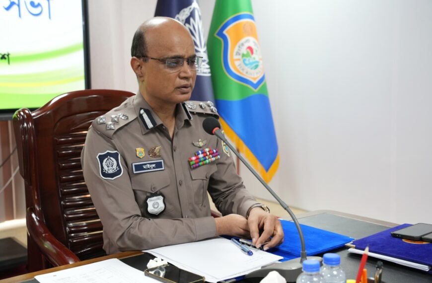 Tourist Police Monthly Welfare Meeting and Retirement Farewell Reception Held