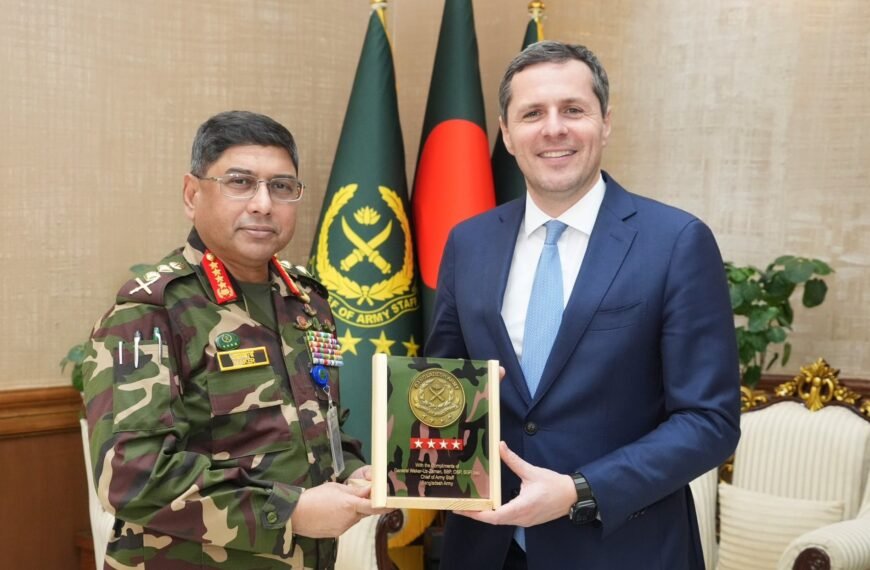 Undersecretary of State of the Italian Ministry of Defense delegation paid a courtesy call on the Army Chief
