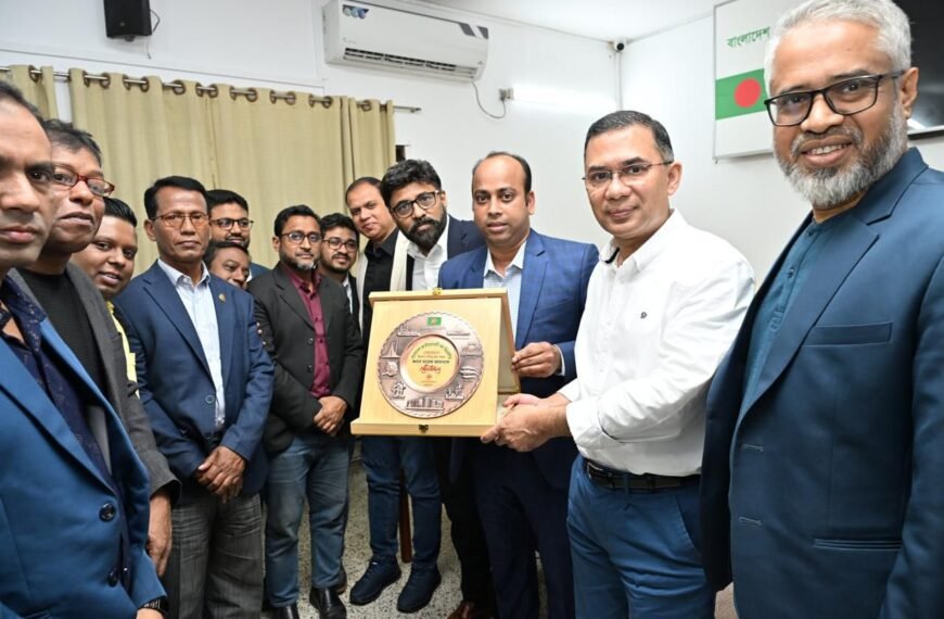 Dhaka Reporters Unity leaders pay courtesy call on BNP Chairman Tarique Rahman