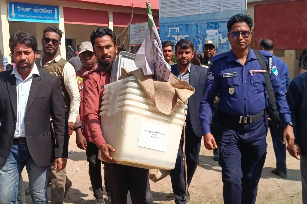 Voting equipment being sent to centers