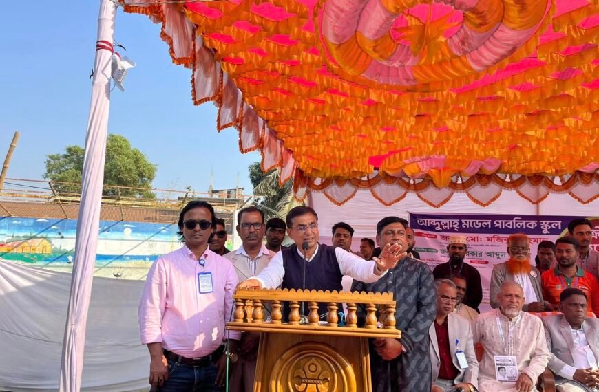 BNP candidate from Gazipur-01 constituency Md. Mojibur Rahman sought votes with rice ears at Abdullah Model Public School function