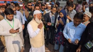 Jamaat Ameer Dr. Shafiqur Rahman casts his vote&hellip;