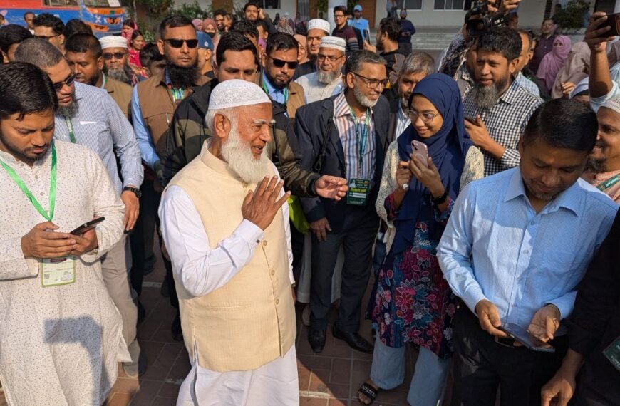 Jamaat Ameer Dr. Shafiqur Rahman casts his vote at his polling station