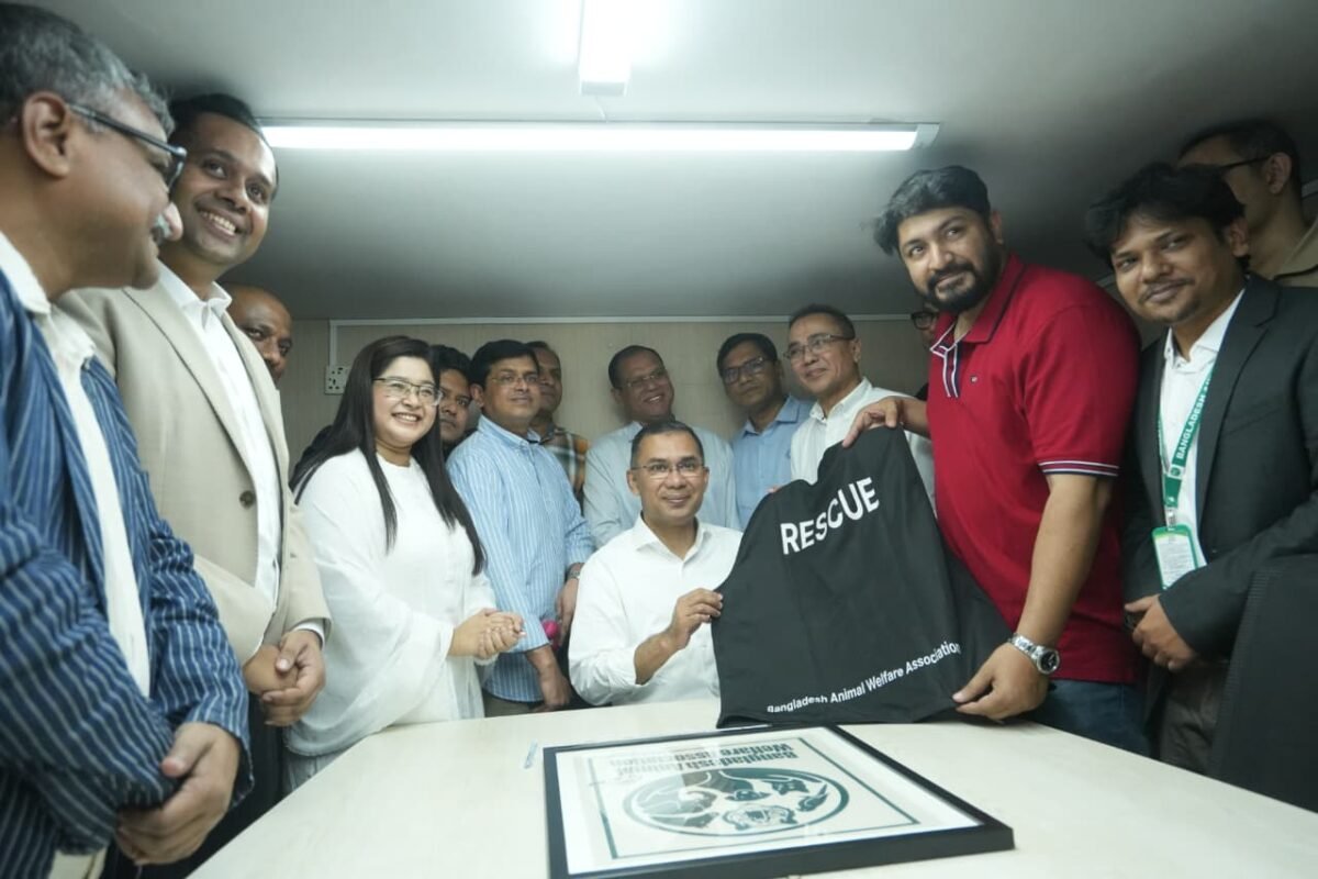 Tarique Rahman inaugurates ‘Free Animal Clinic’ in Banani