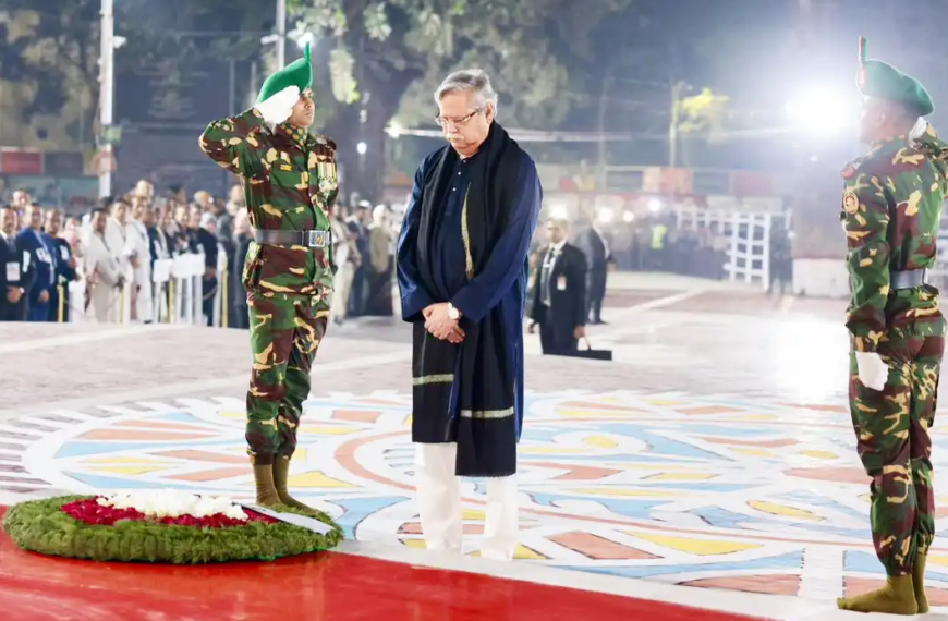 President pays tribute to language martyrs