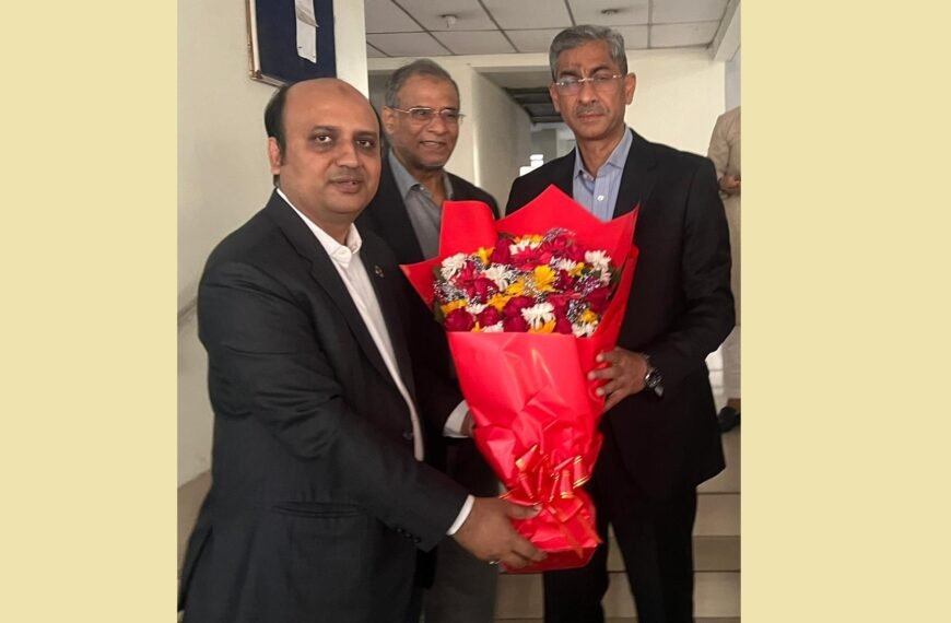 Business in Bangladesh Editor Engr. Mohammad Shajibul-al-Rajib, paid a courtesy call on Water Resources Minister Shahiduddin  Chowdhury Anee