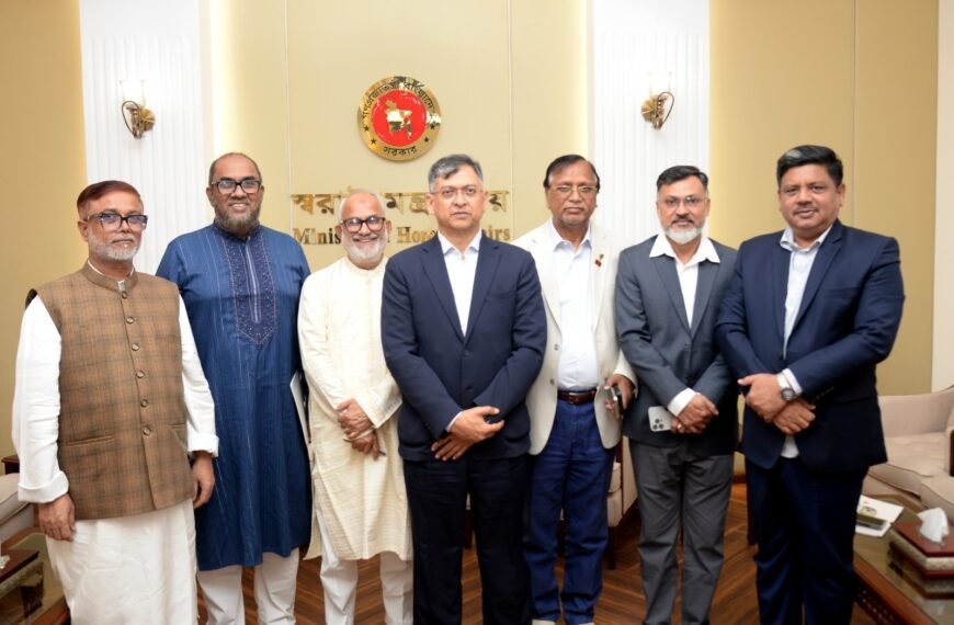 Newly appointed six city administrators pay courtesy call on Home Minister
