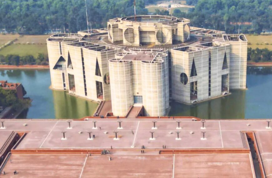 The oath-taking ceremony of the new government will be held at the South Plaza of the Parliament House