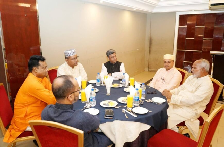 KMP Commissioner attended Iftar Mahfil organized by Indian Deputy High Commission, Khulna