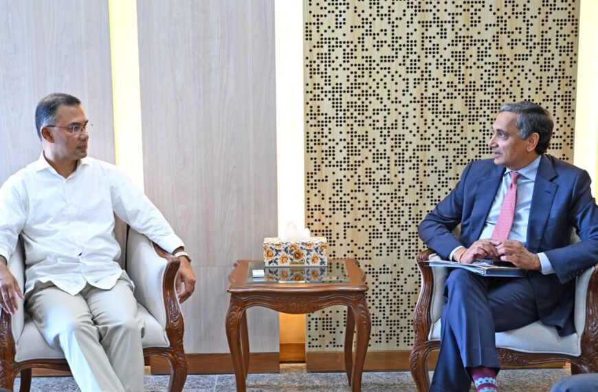 IMF Asia and Pacific Department Director pays courtesy call on Prime Minister Tarique Rahman