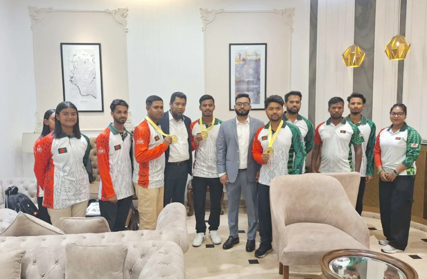Bangladesh Archery Team Receives Airport Reception After Winning Gold in Asia Cup Archery Tournament