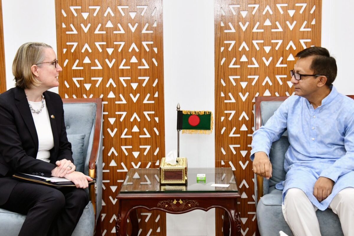 Bangladesh seeks UK investment in Sylhet tea industry