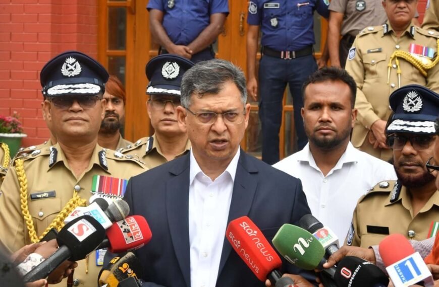 Constitution to be amended according to public expectations and aspirations of student-mass uprising: Home Minister