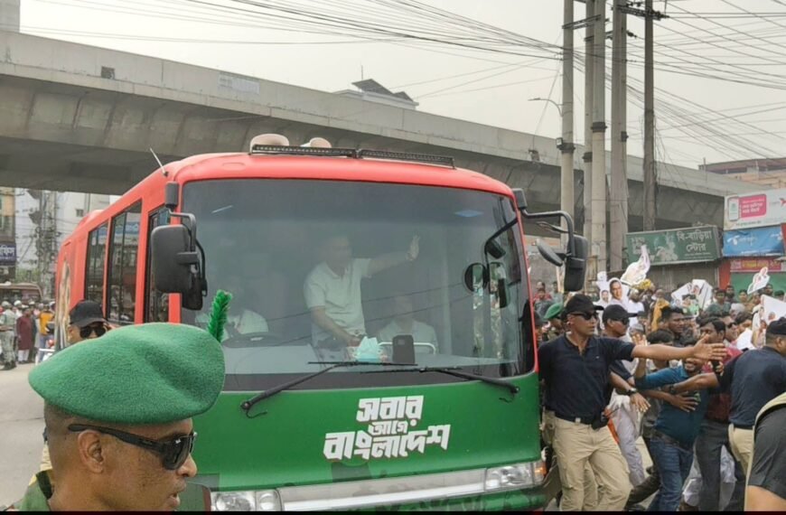 Prime Minister Tarique Rahman receives a warm welcome at Bhogra Bypass