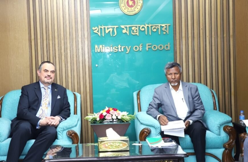 State Minister for Food and Public Administration expresses satisfaction over timely arrival of over 700,000 tonnes of wheat from the US