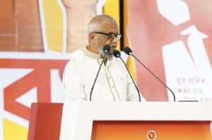 Labor Minister vows teamwork to solve labor sector&hellip;