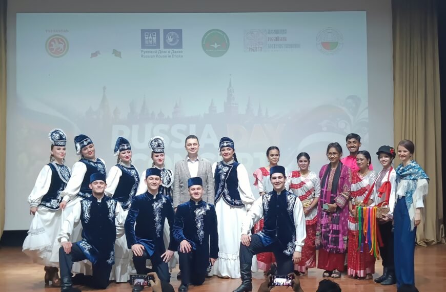 Russian House in Dhaka organizes cultural fair, exhibition and international concert on the occasion of Russia Day