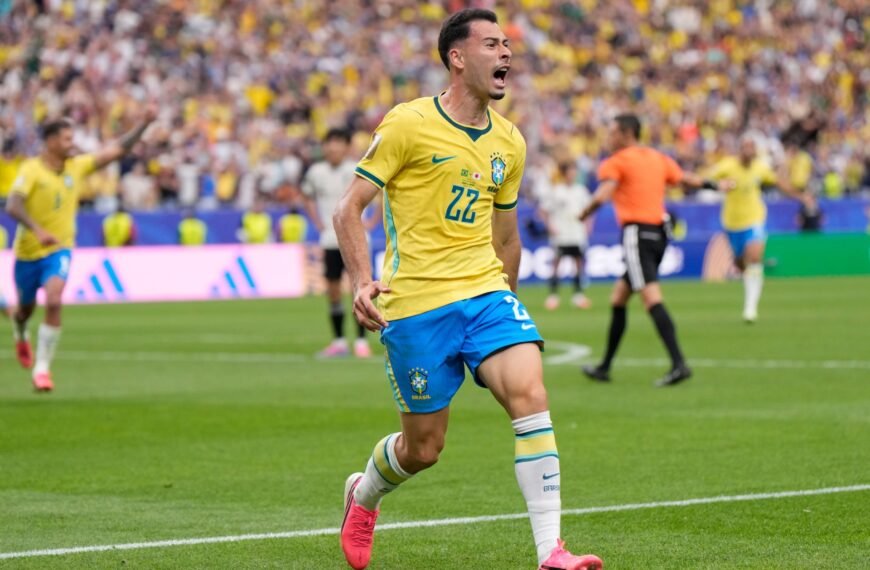Brazil secures last 16 with Martinelli’s injury-time goal