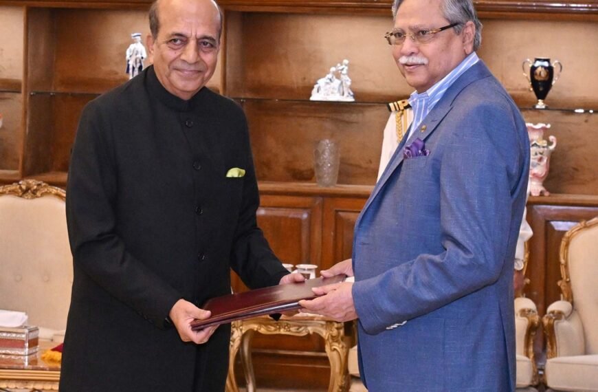 New Indian High Commissioner Dinesh Trivedi presents credentials to President